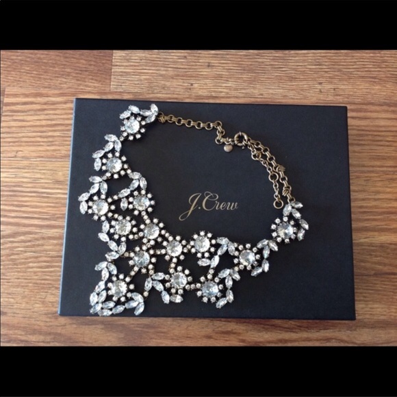 Rare ✨ J. Crew Crystal Flower Bib Necklace - Picture 4 of 4